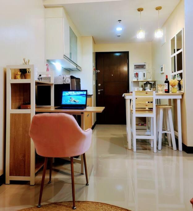 House Of B&Y At 101 Newport Across Naia T3 Leilighet Manila Eksteriør bilde
